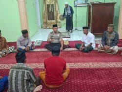 Kapolsek Kajuara Iptu Tajuddin Laksanakan Kegiatan Subuh Curhat, Jalin Silaturahmi Bersama Warga