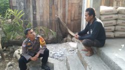 Melalui DDS Bhabinkamtibmas Polsek Ulaweng Ajak Warga Jaga Keamanan Lingkungan