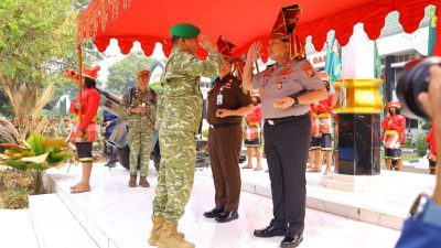 Kapolda Sulsel Dikukuhkan sebagai Warga Kehormatan Kodam XIV/Hasanuddin, Perkuat Sinergi TNI-Polri